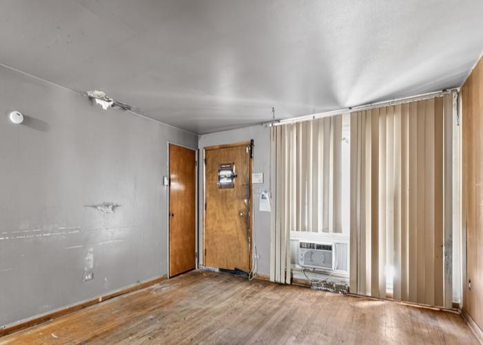 9400 S Peoria Street, Chicago, IL 60620