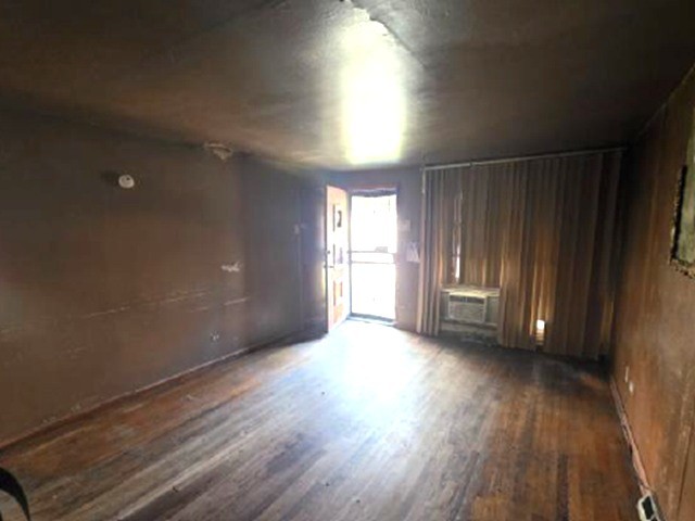 9400 S Peoria Street, Chicago, IL 60620