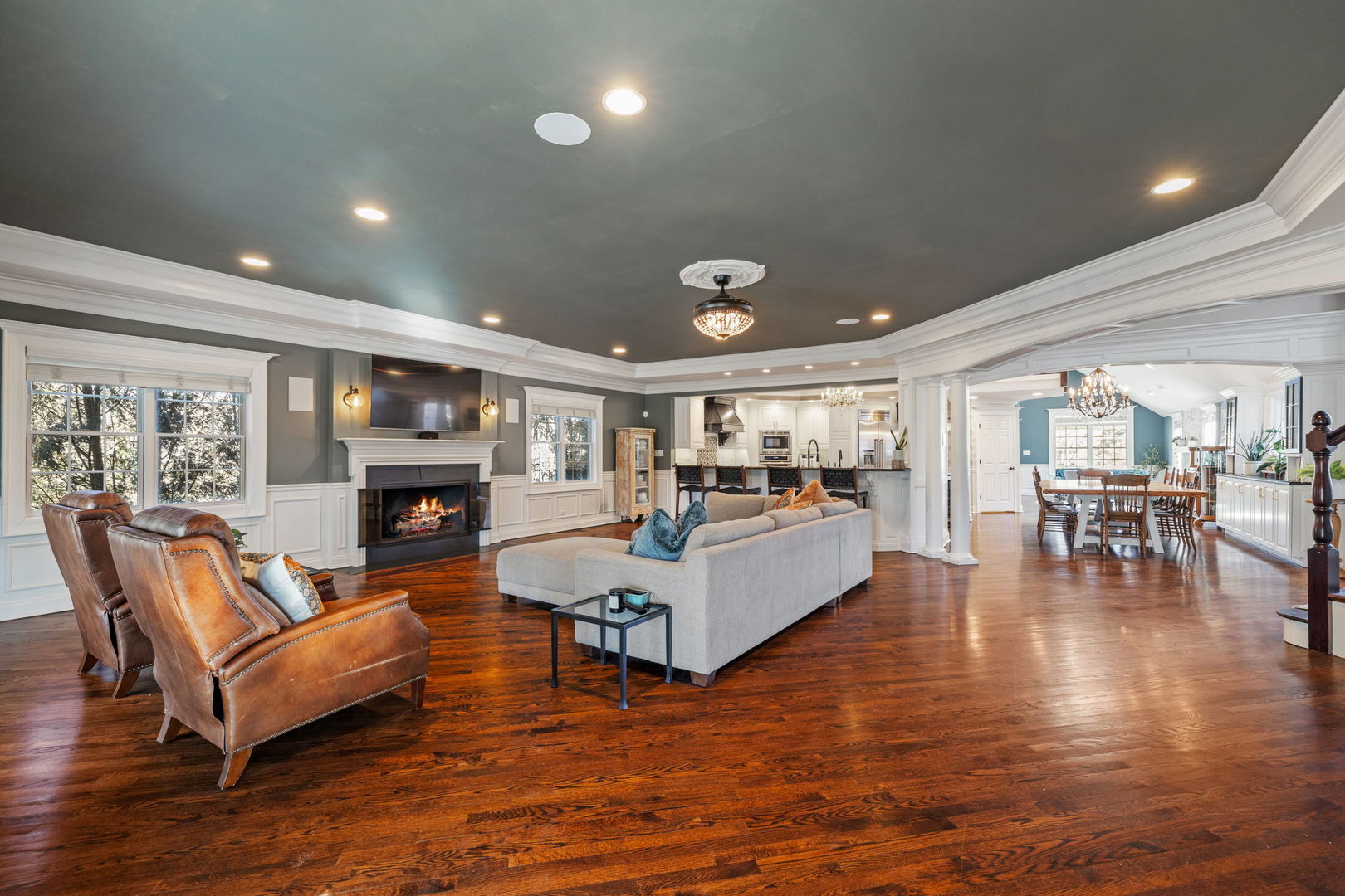 4S728 Karns Road, Naperville, IL 60563