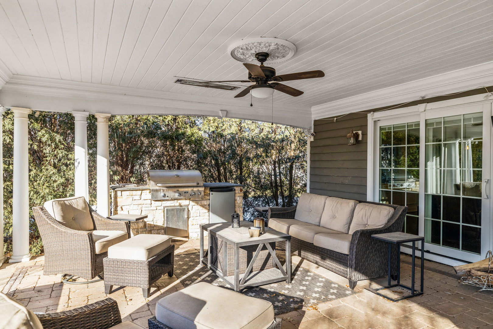 4S728 Karns Road, Naperville, IL 60563