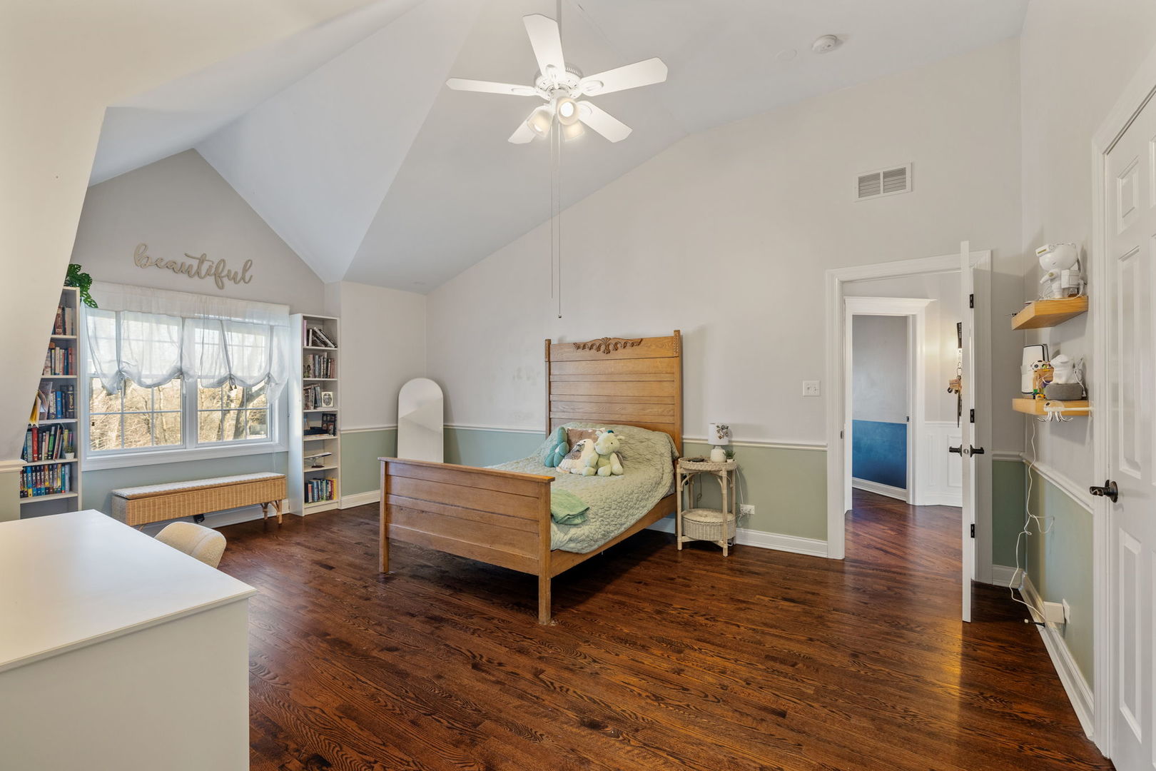 4S728 Karns Road, Naperville, IL 60563