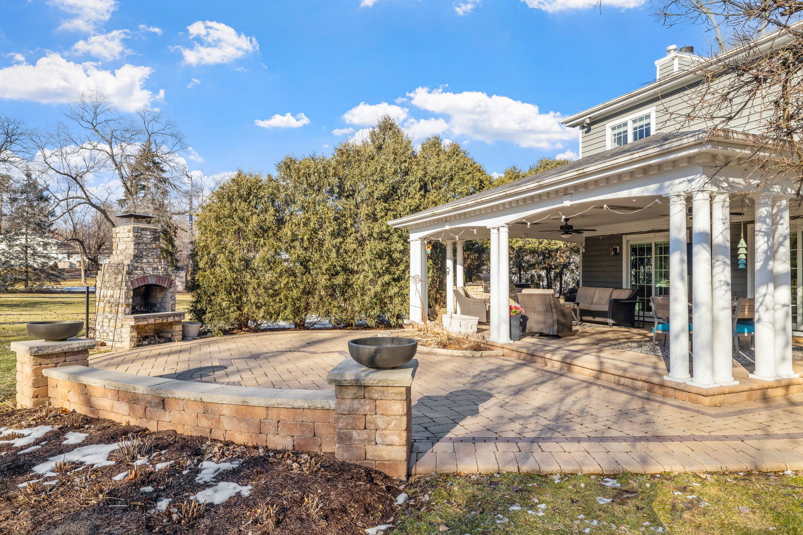 4S728 Karns Road, Naperville, IL 60563