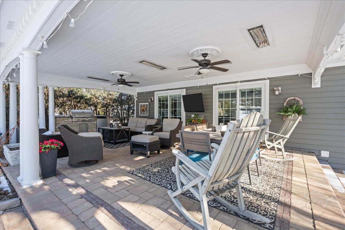 4S728 Karns Road, Naperville, IL 60563