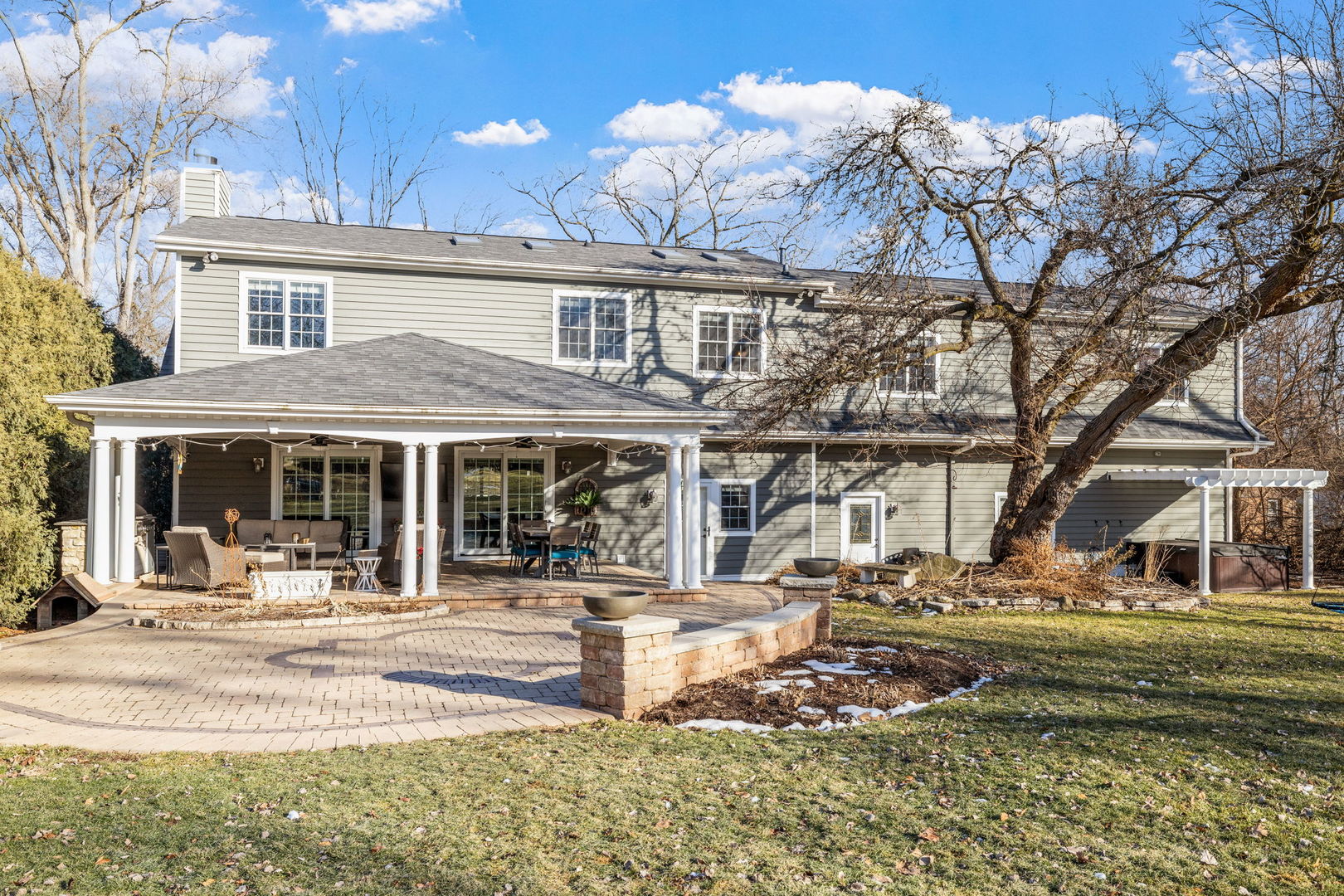 4S728 Karns Road, Naperville, IL 60563