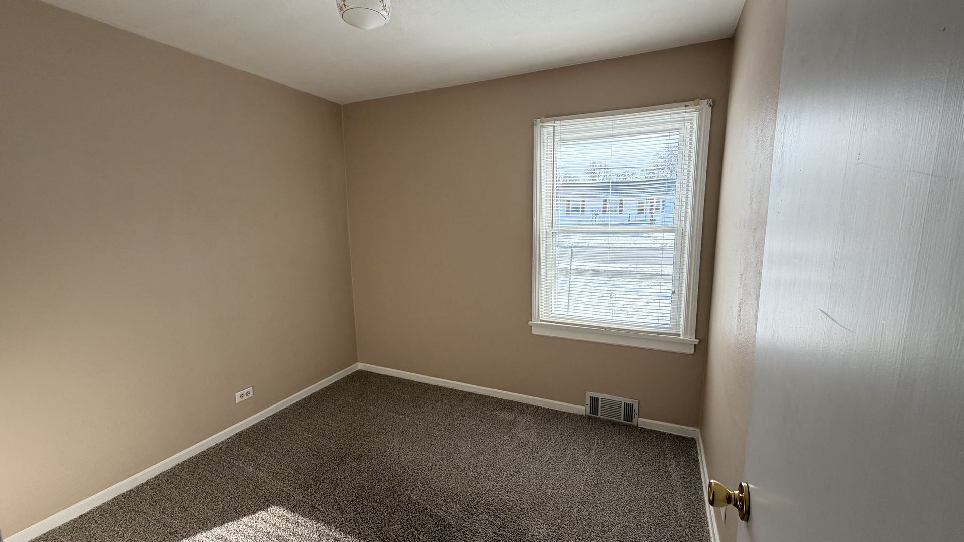 3528 Adams Street, Lansing, IL 60438