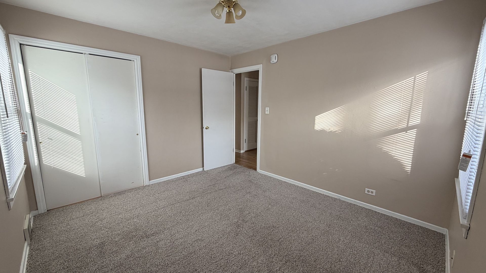 3528 Adams Street, Lansing, IL 60438