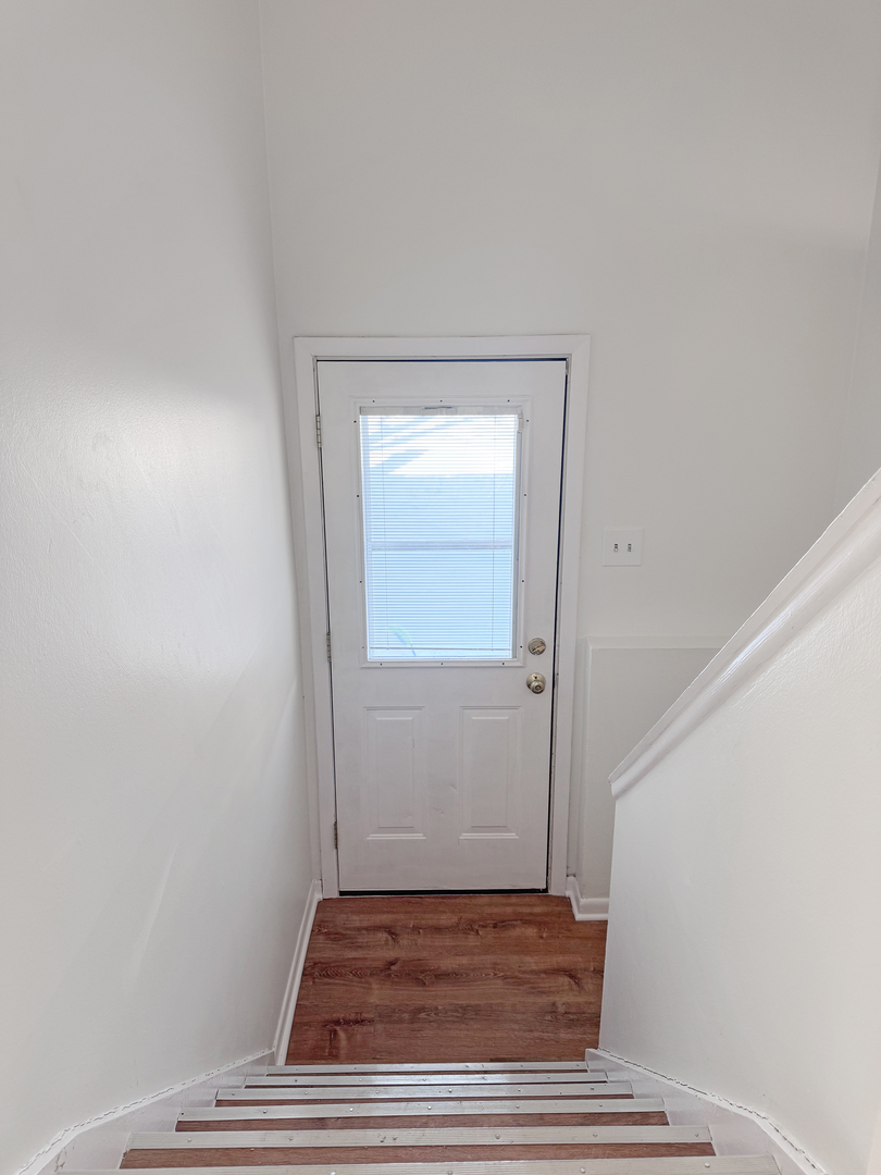 9052 W 92nd Street, Hickory Hills, IL 60457