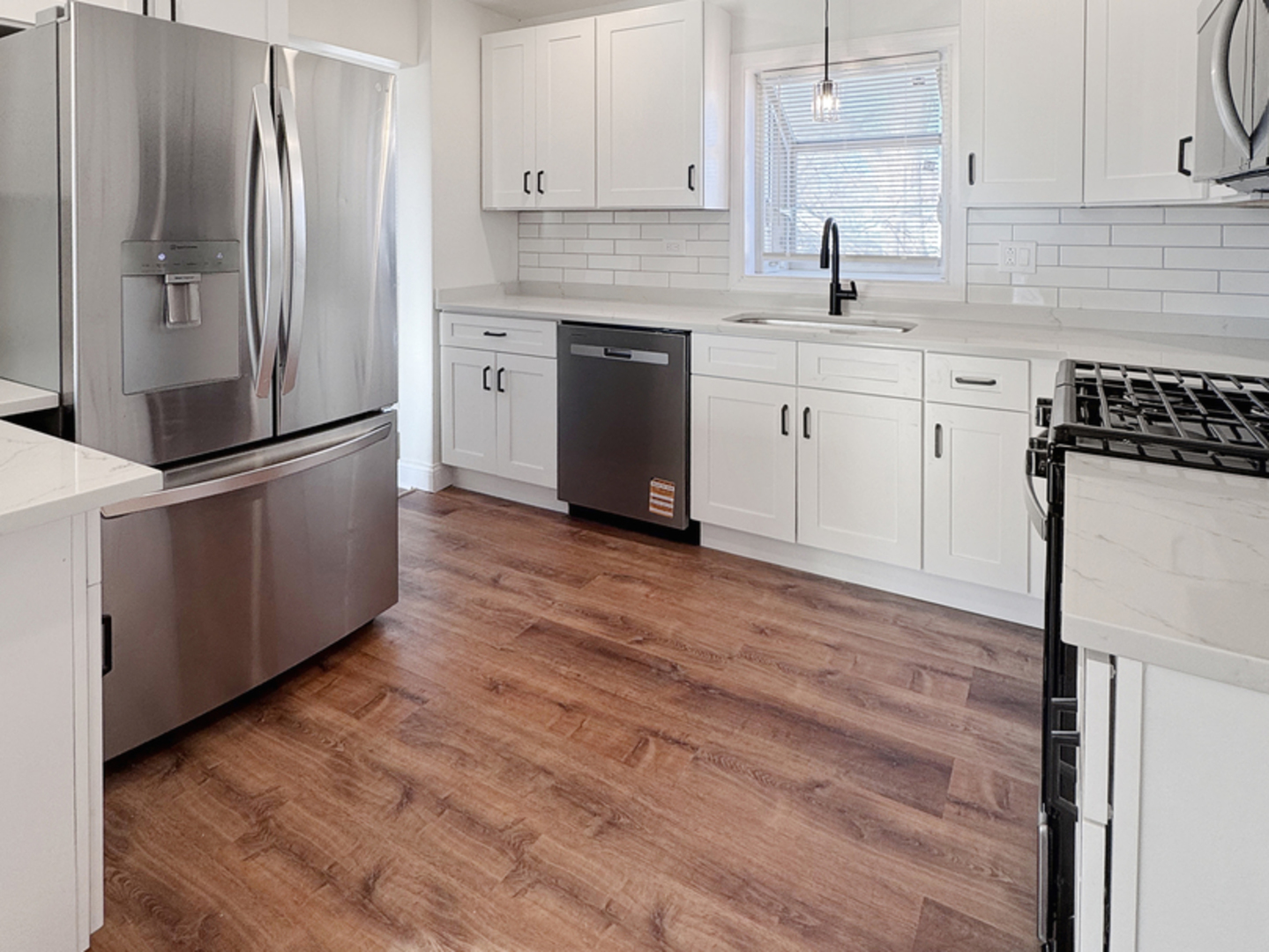 9052 W 92nd Street, Hickory Hills, IL 60457