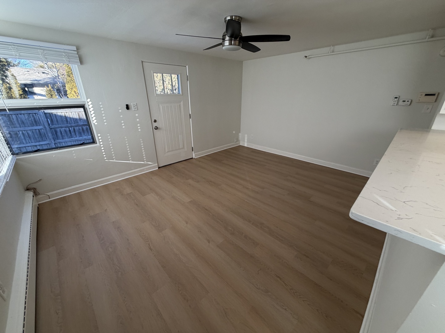 26 E Washington Avenue #UNIT-4, Lake Bluff, IL 60044