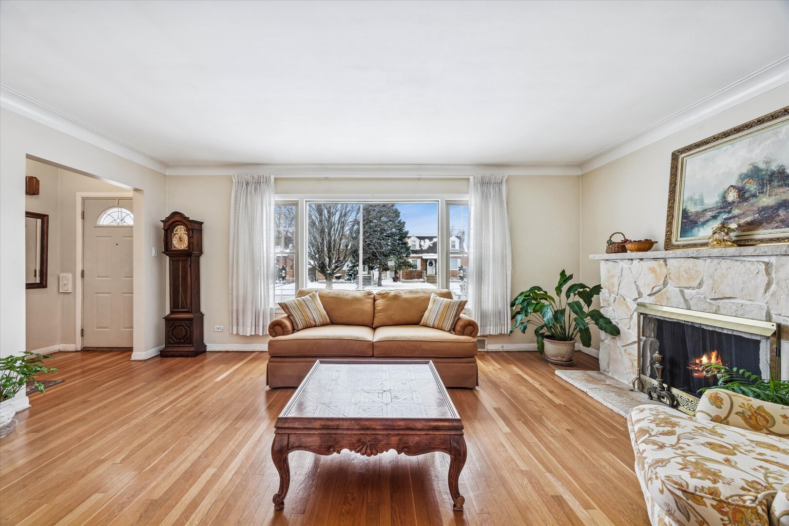 10031 S Homan Avenue, Evergreen Park, IL 60805