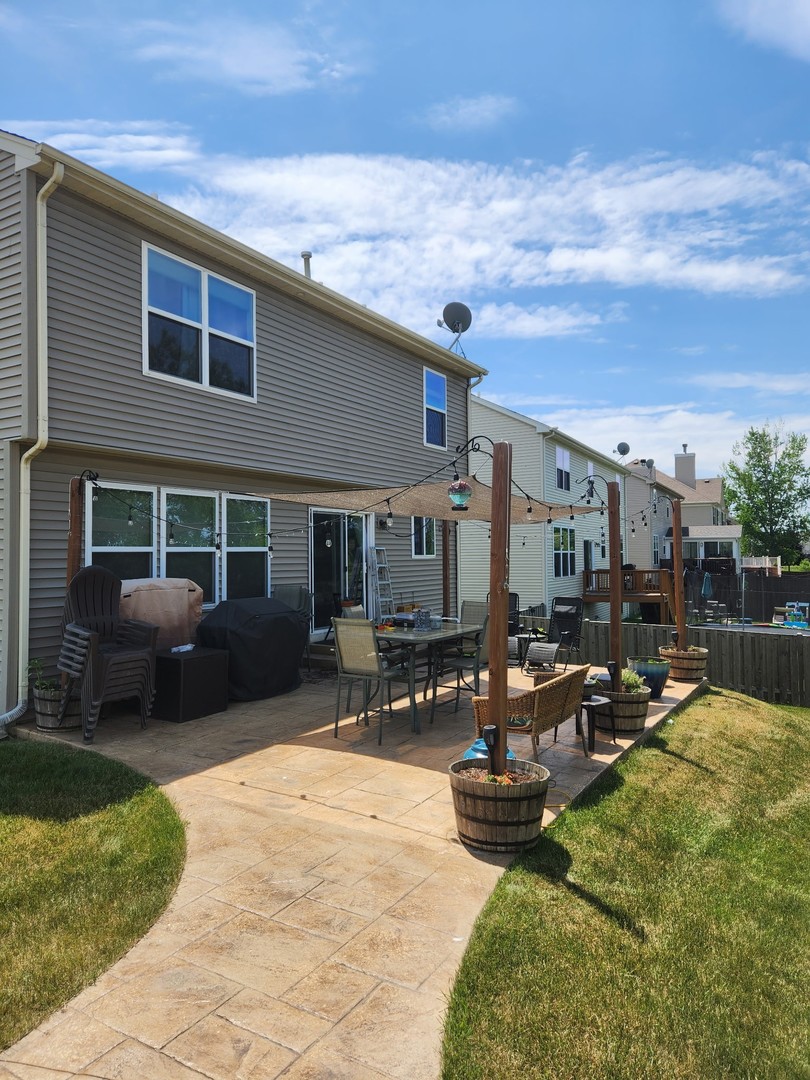 340 Town Center Boulevard, Gilberts, IL 60136