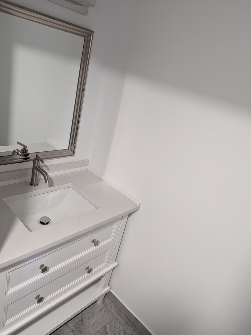 6 Parkside Court #2, Vernon Hills, IL 60061