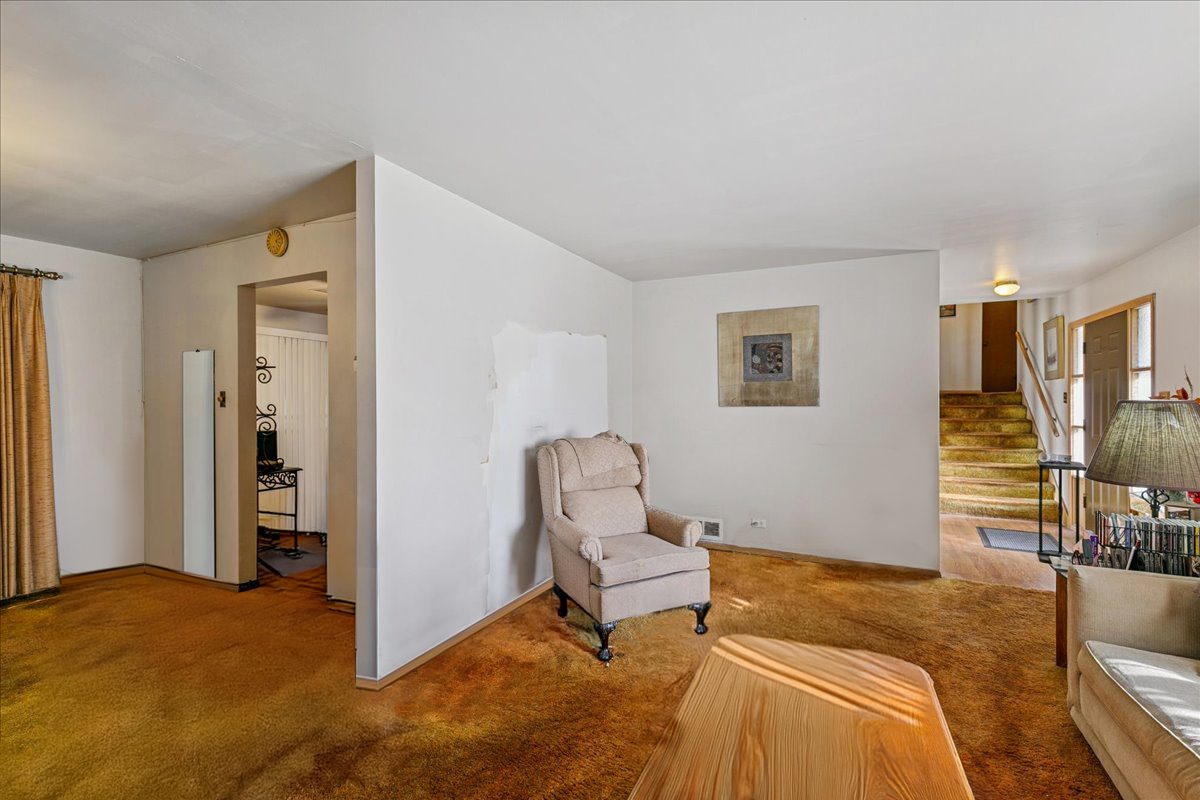 16400 University Avenue, South Holland, IL 60473