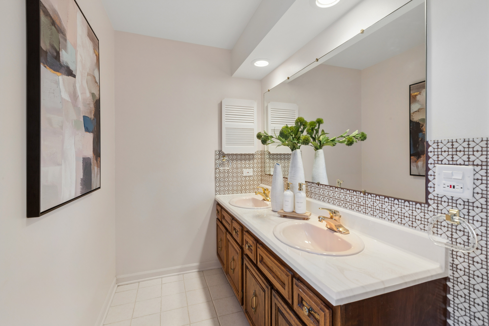 6S241 Concord Road, Naperville, IL 60540