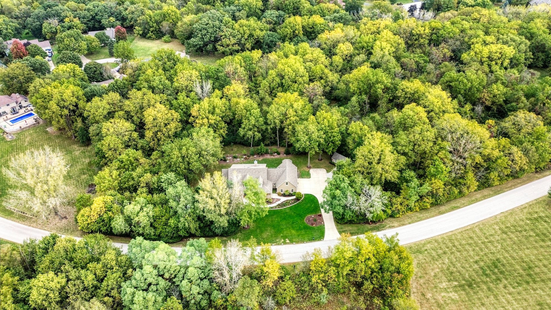 135 Country Lane, Yorkville, IL 60560