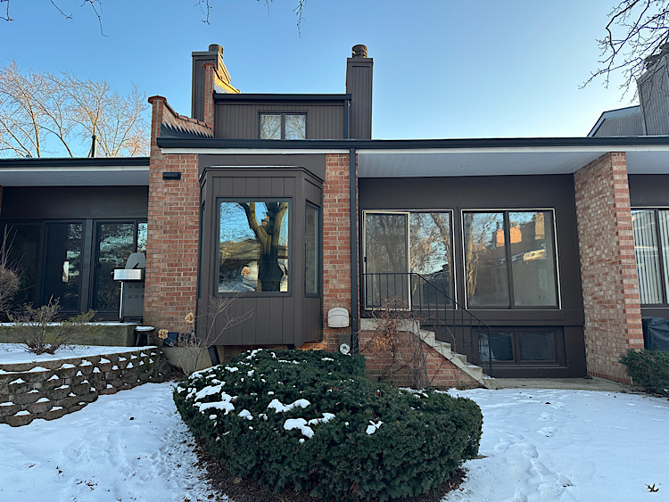 19W244 Governors Trail, Oak Brook, IL 60523