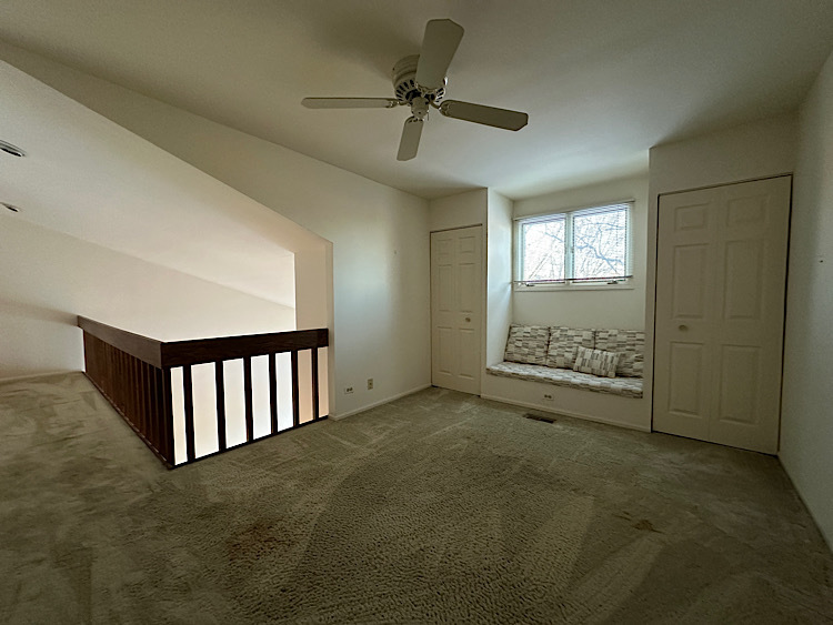 19W244 Governors Trail, Oak Brook, IL 60523