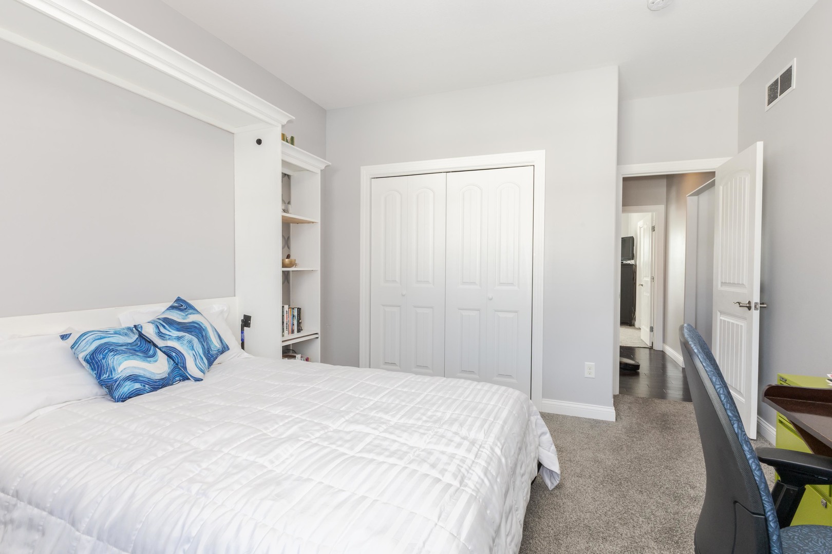 2603 Piney Run, Bloomington, IL 61705