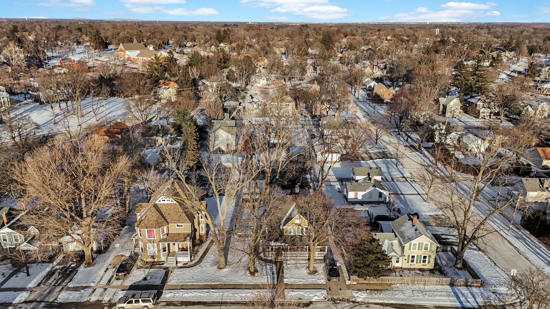 221 High Street, West Chicago, IL 60185