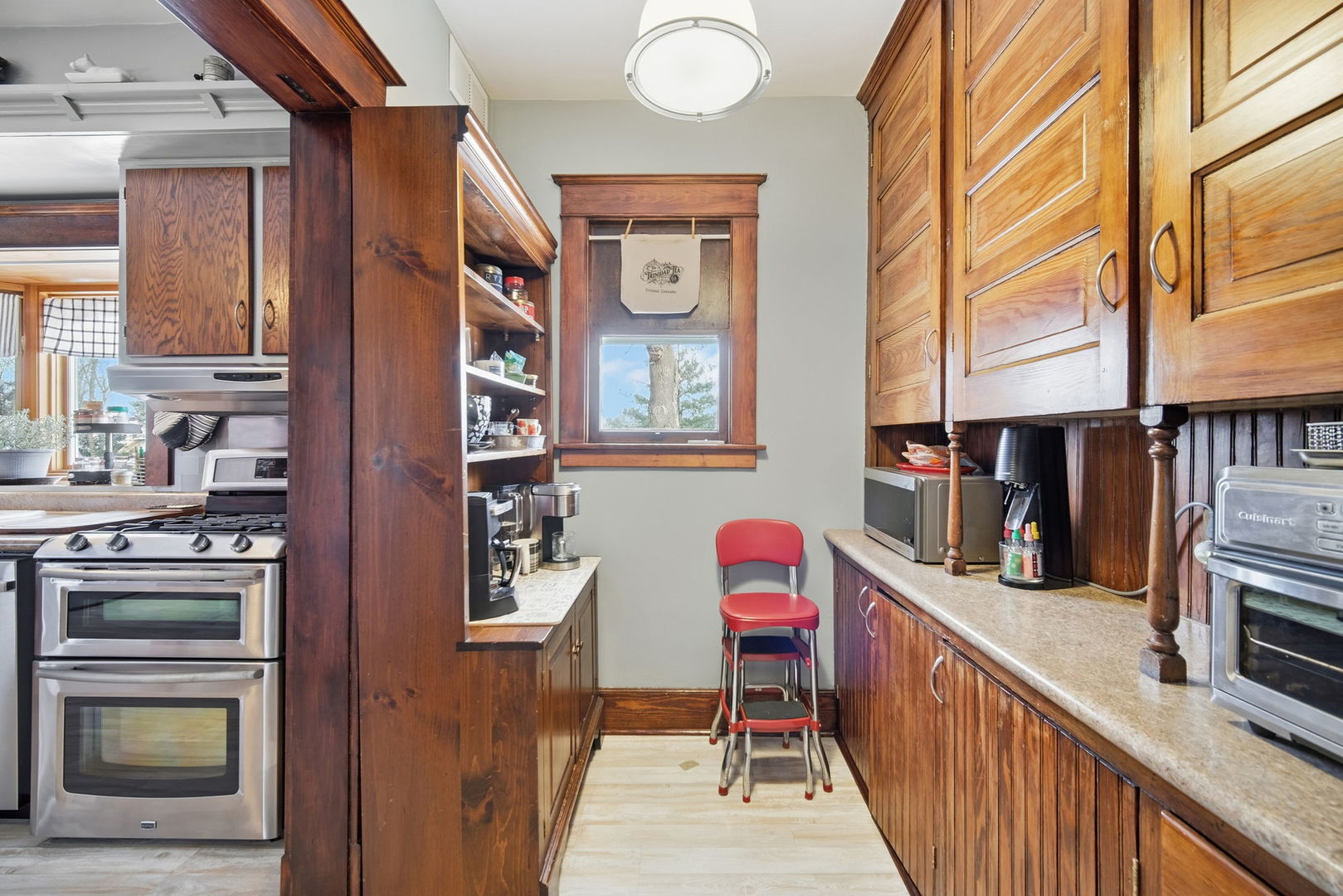 221 High Street, West Chicago, IL 60185