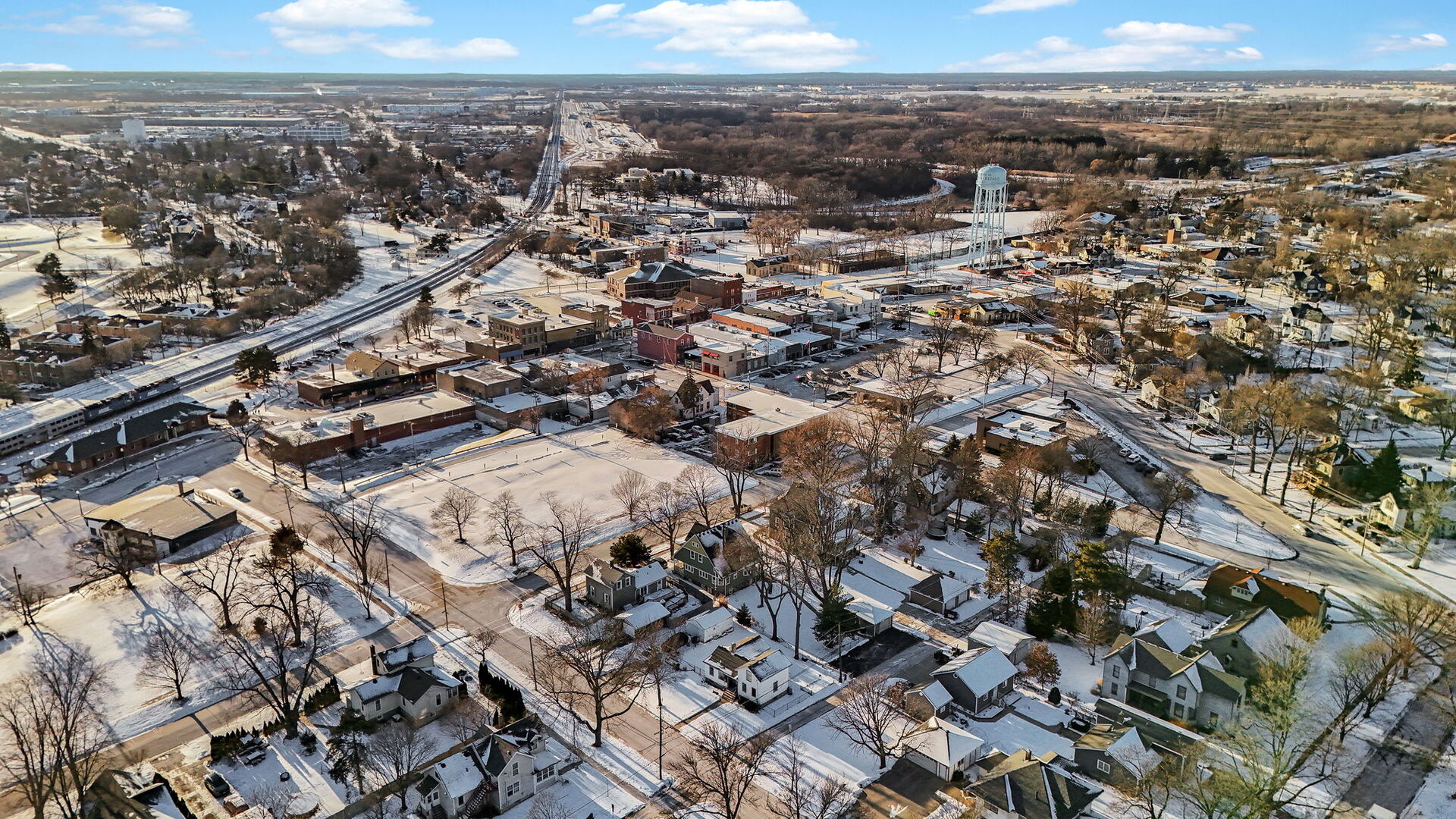 221 High Street, West Chicago, IL 60185