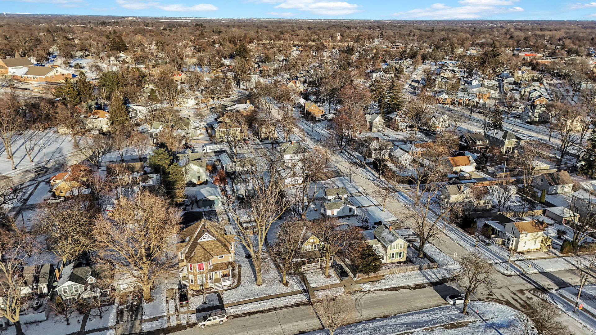 221 High Street, West Chicago, IL 60185