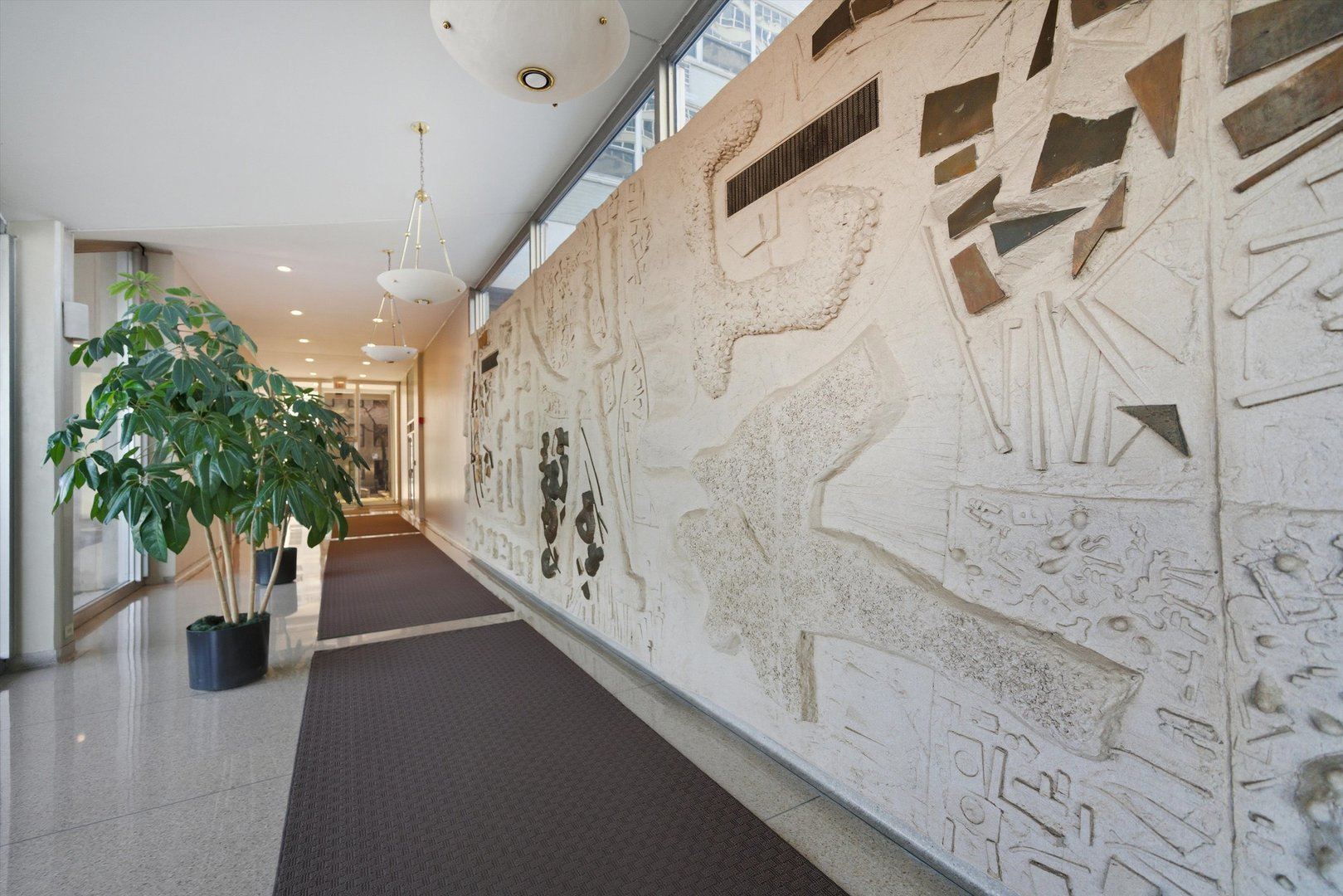 3550 N Lake Shore Drive #908, Chicago, IL 60657