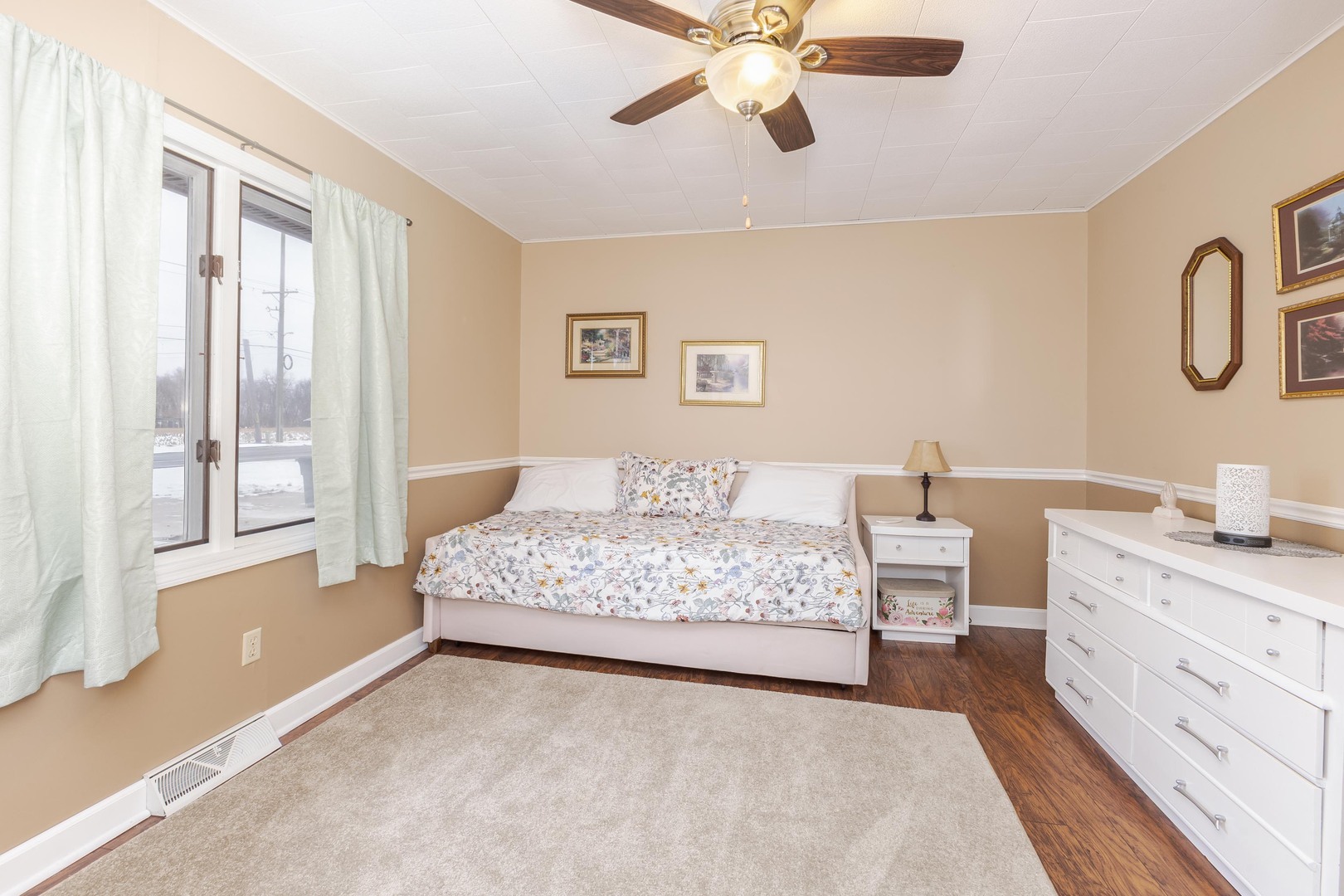 1202 4H PARK Road, Pontiac, IL 61764