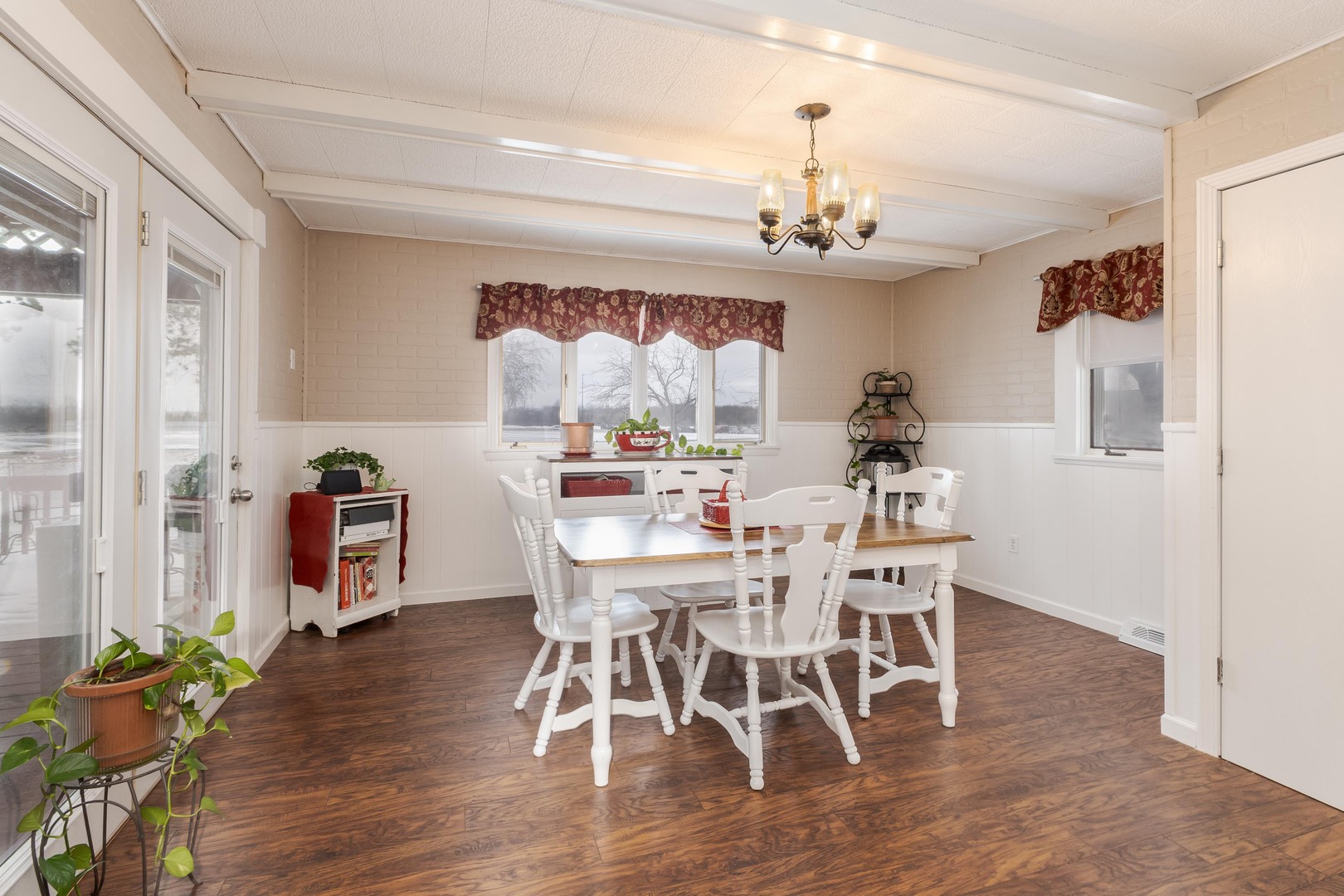 1202 4H PARK Road, Pontiac, IL 61764