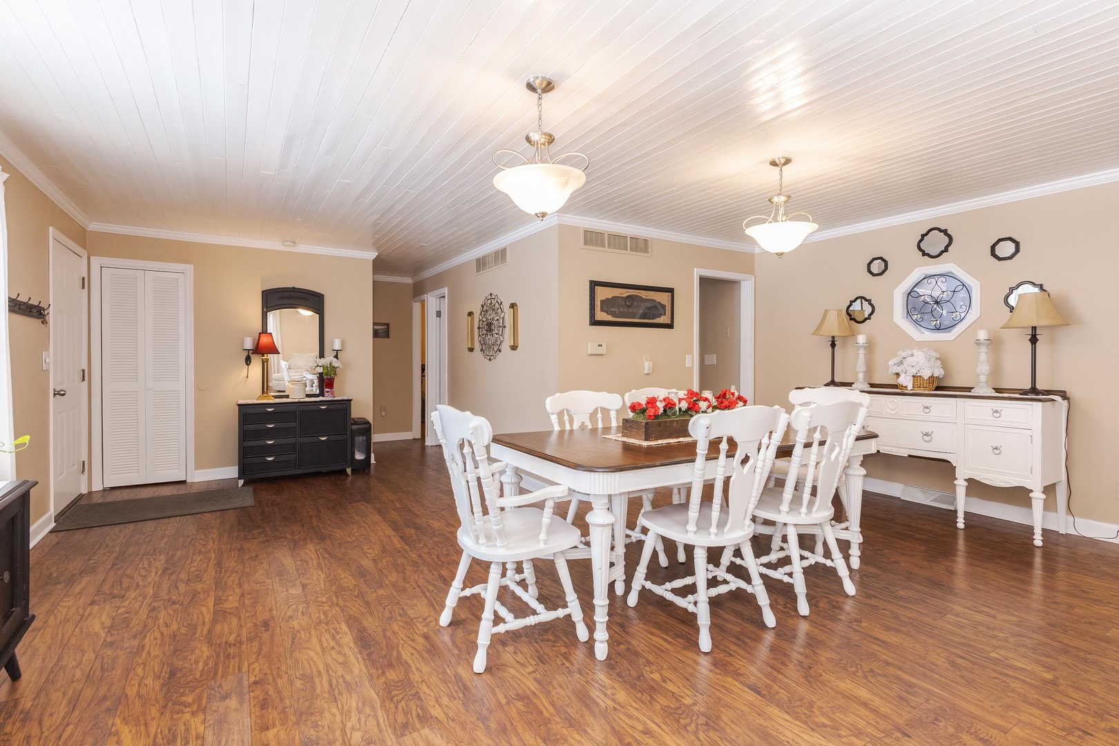 1202 4H PARK Road, Pontiac, IL 61764