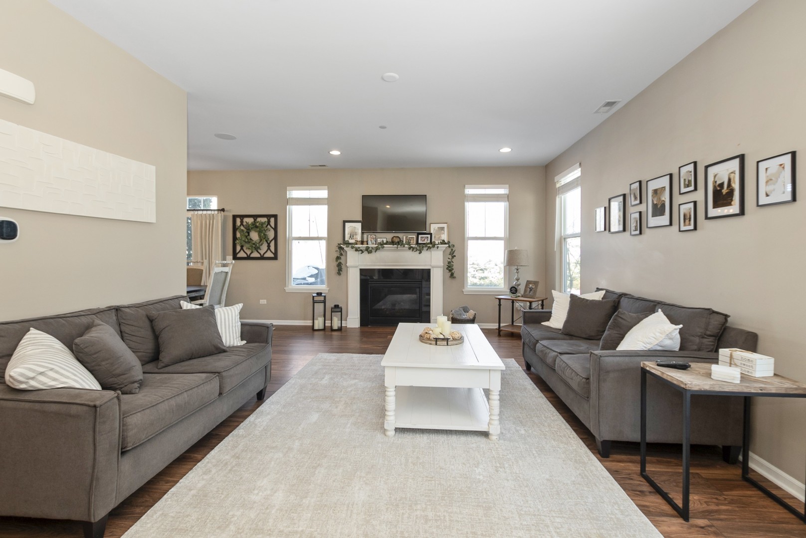 16146 W Coneflower Drive, Lockport, IL 60441