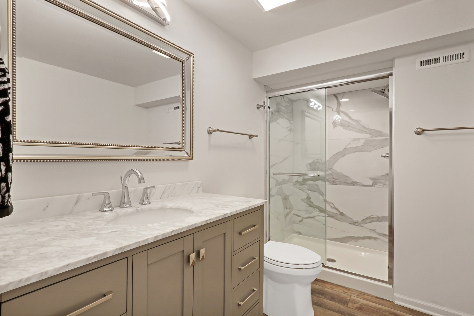 1651 Innsbrook Court, Fox Lake, IL 60020