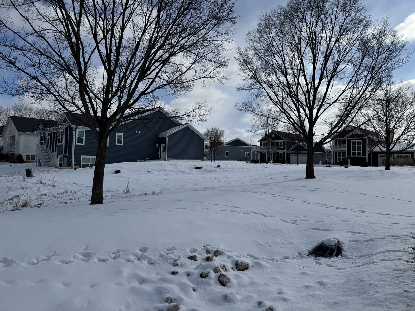 40729 N North Newport Drive, Antioch, IL 60002