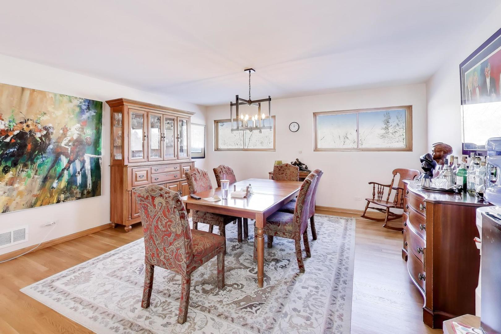 926 Braeburn Road, Inverness, IL 60067