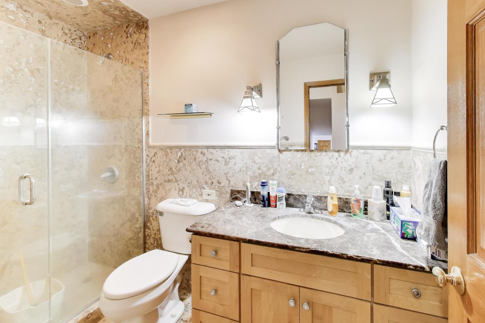 926 Braeburn Road, Inverness, IL 60067