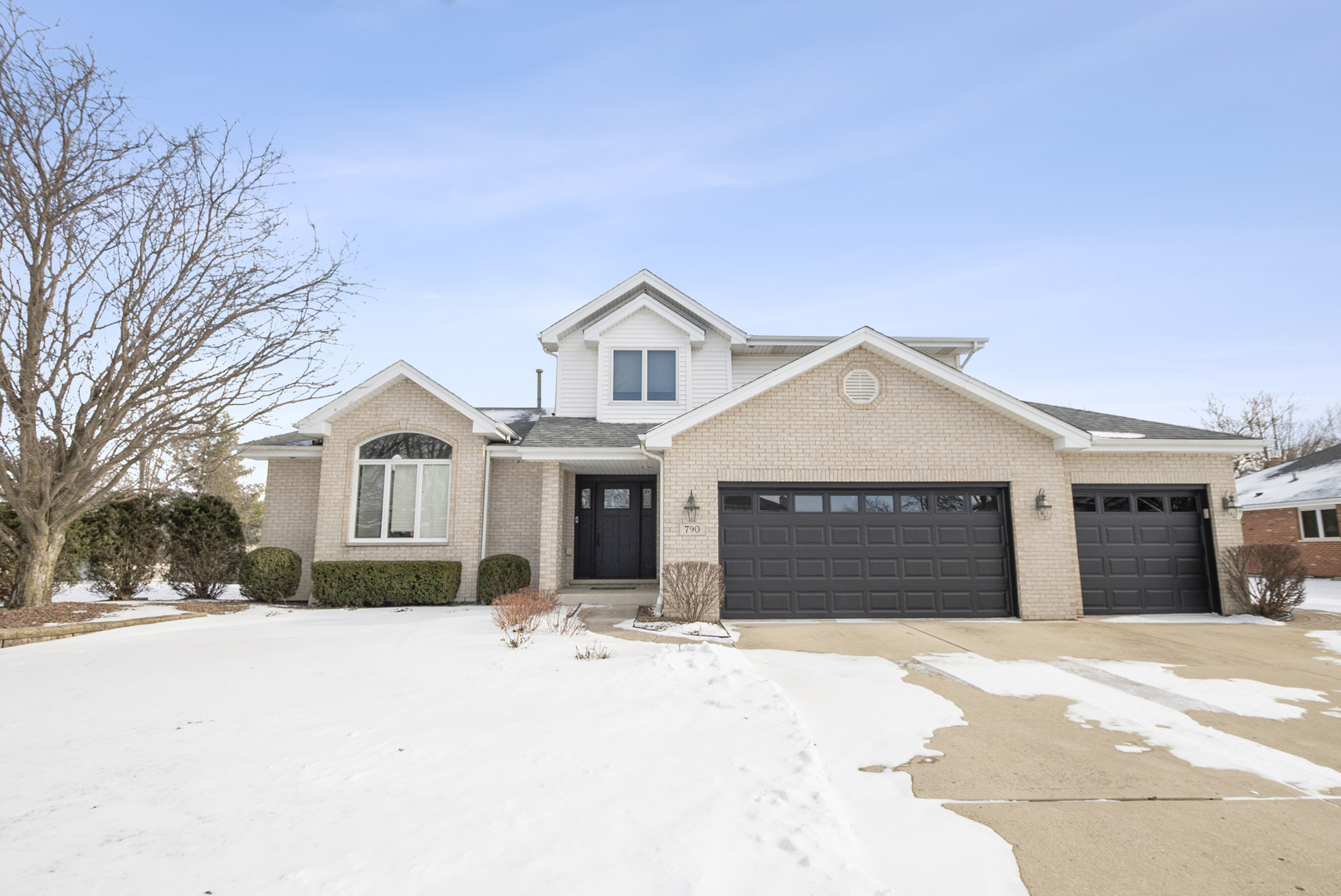 790 Eastwind Drive, New Lenox, IL 60451