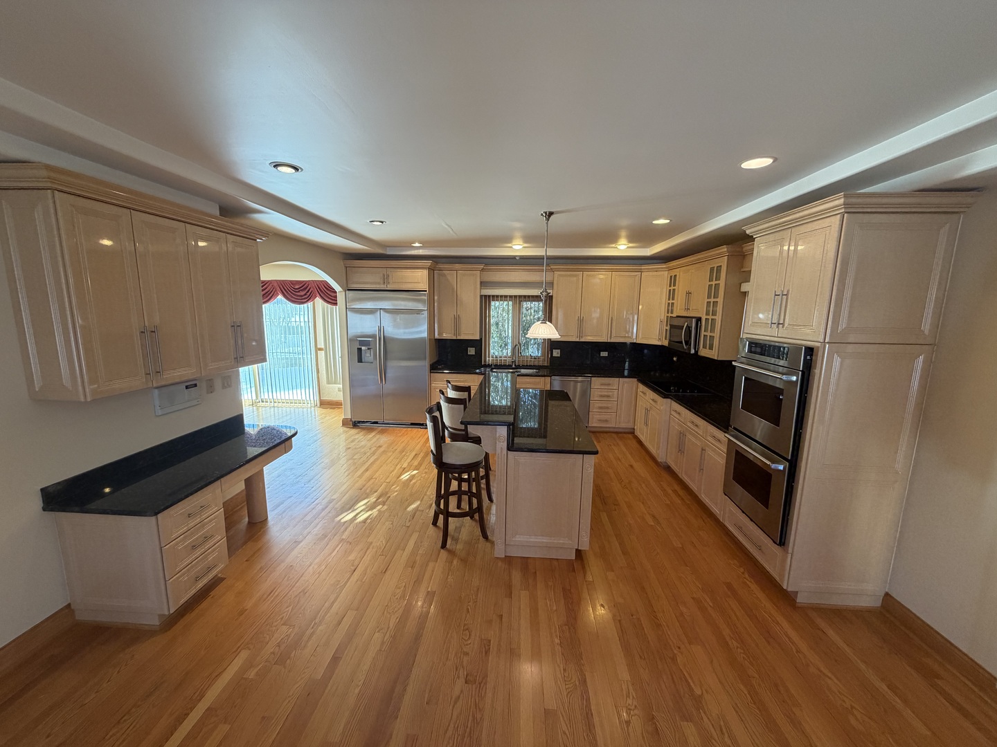 1004 Saddle Lane, Lemont, IL 60439