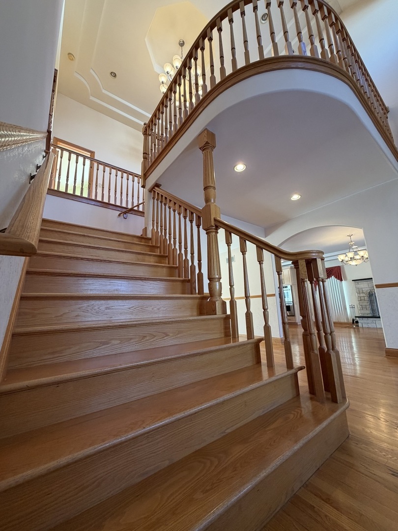 1004 Saddle Lane, Lemont, IL 60439