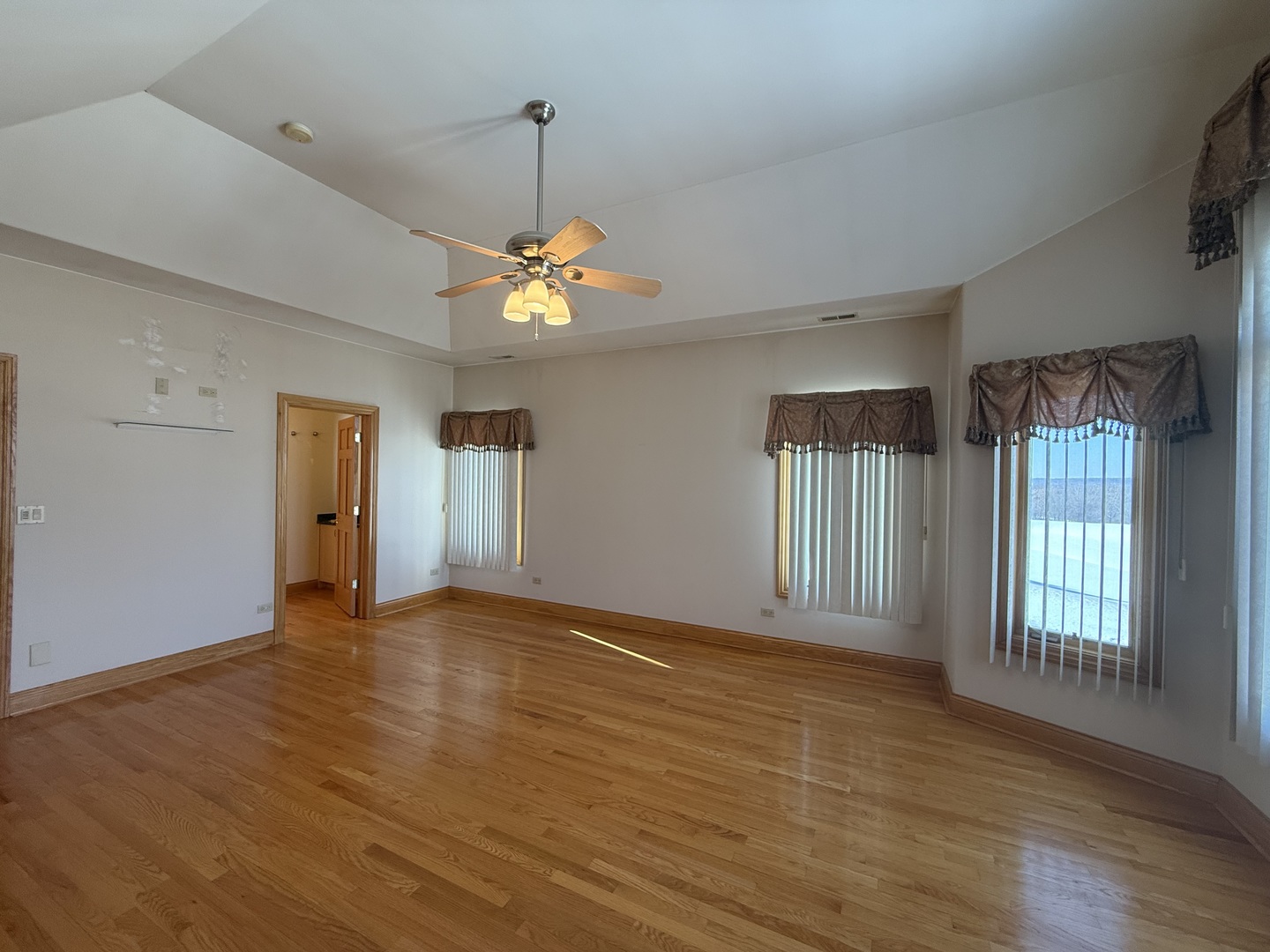 1004 Saddle Lane, Lemont, IL 60439