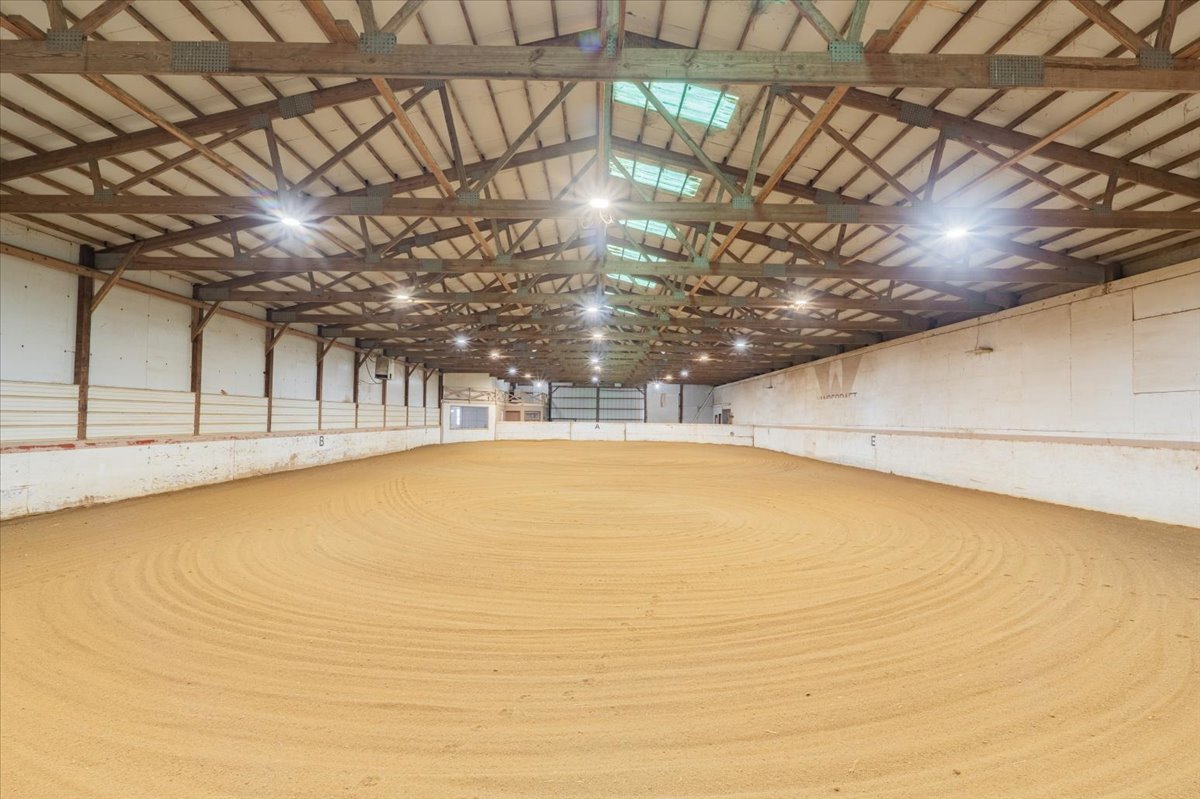 26151 E 2500 North Road, Lexington, IL 61753