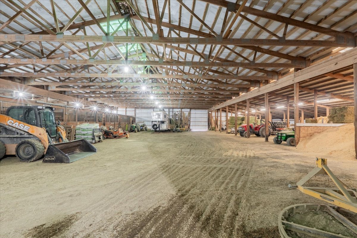 26151 E 2500 North Road, Lexington, IL 61753