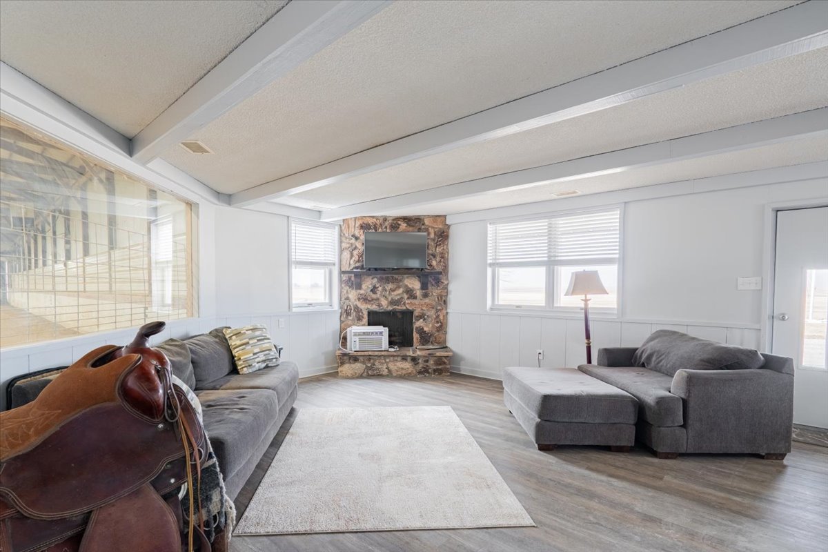 26151 E 2500 North Road, Lexington, IL 61753