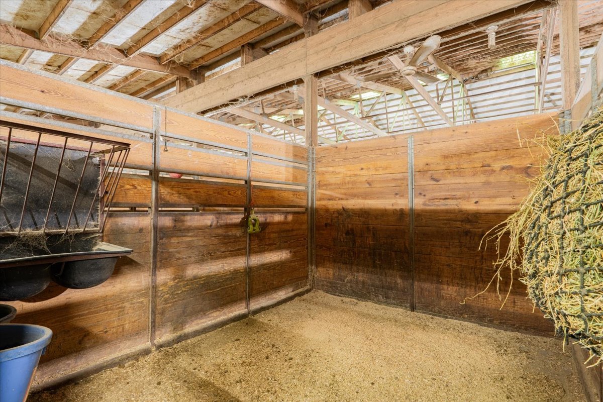 26151 E 2500 North Road, Lexington, IL 61753