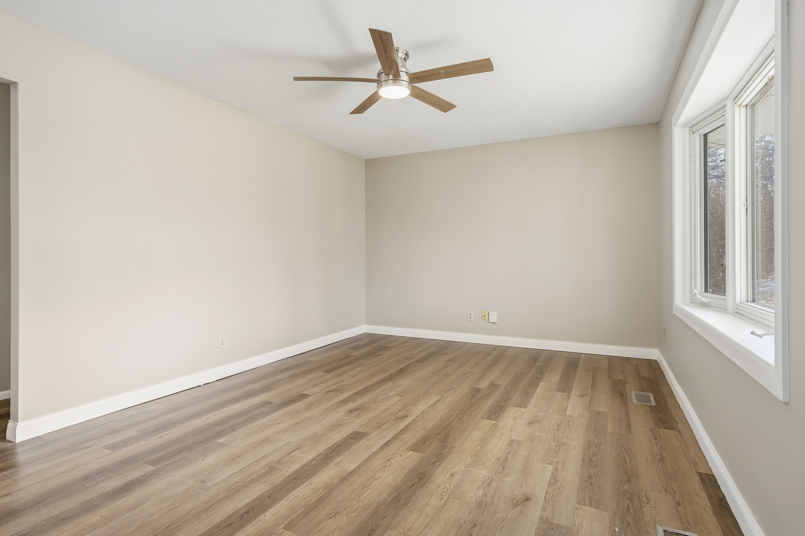 1714 Arrowhead Drive, Bloomington, IL 61704