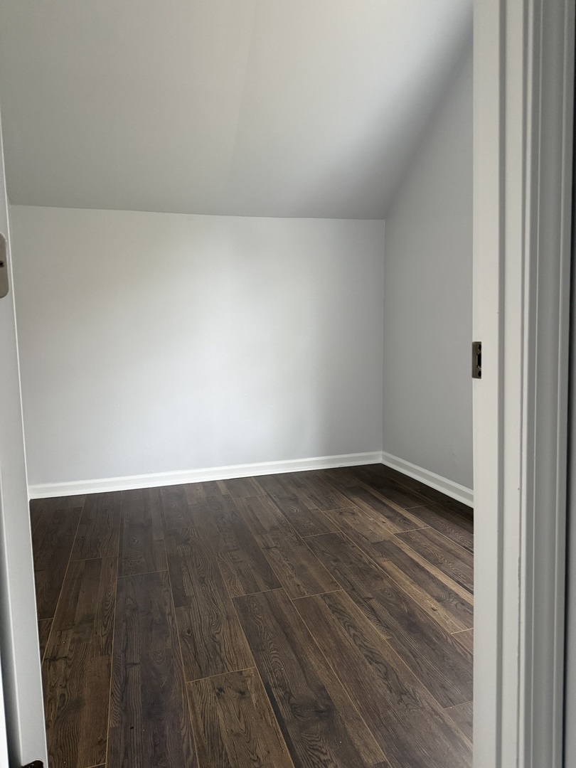 102 8th Avenue, Mendota, IL 61342