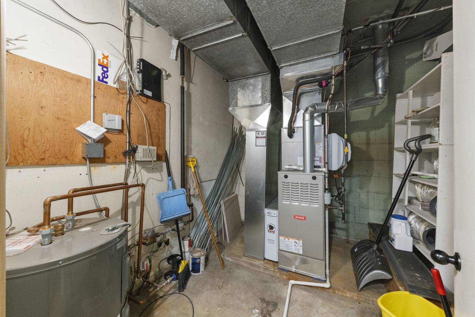 175 N Washington Street, Wheaton, IL 60187