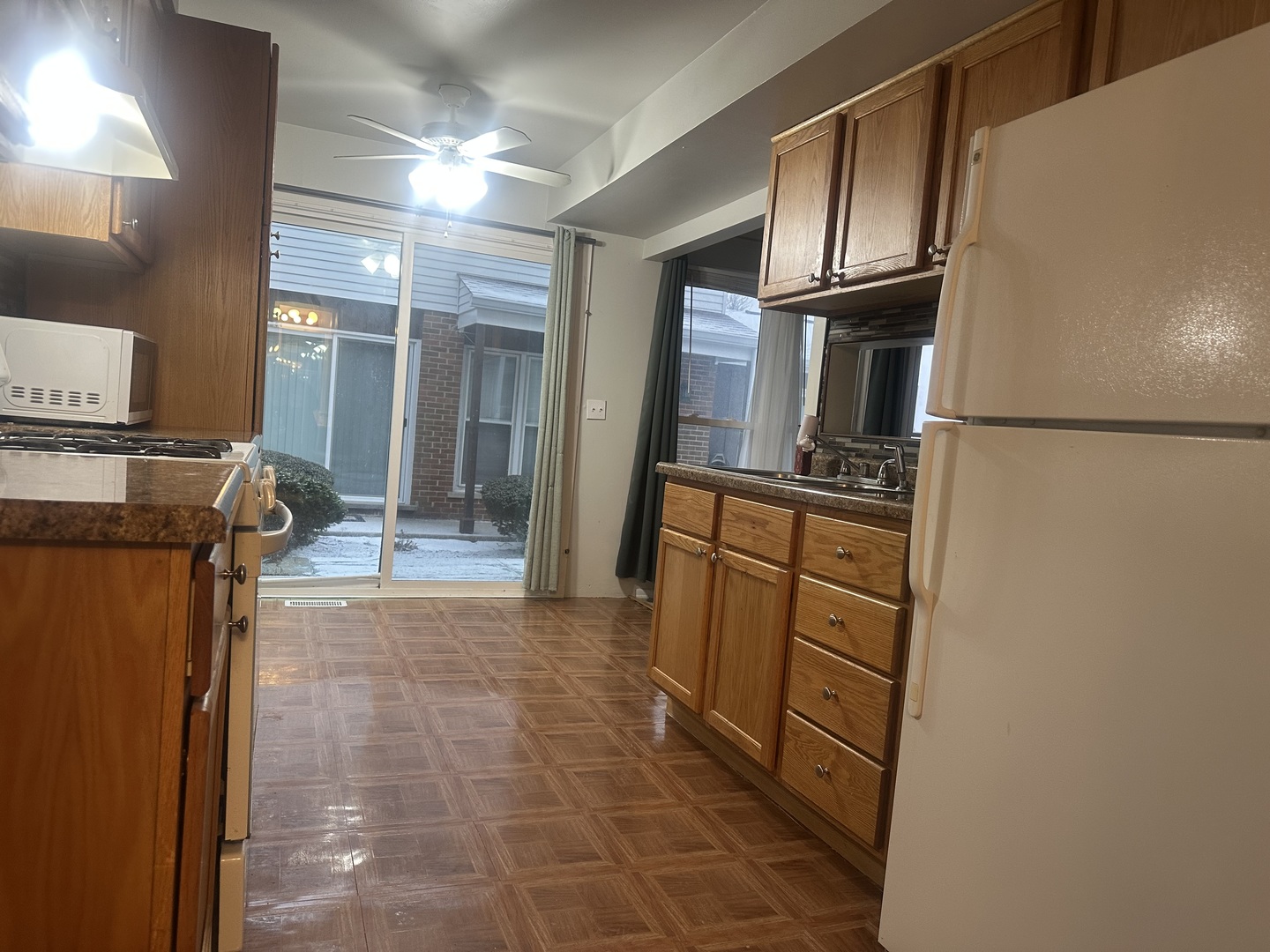 19539 116th Avenue #B, Mokena, IL 60448