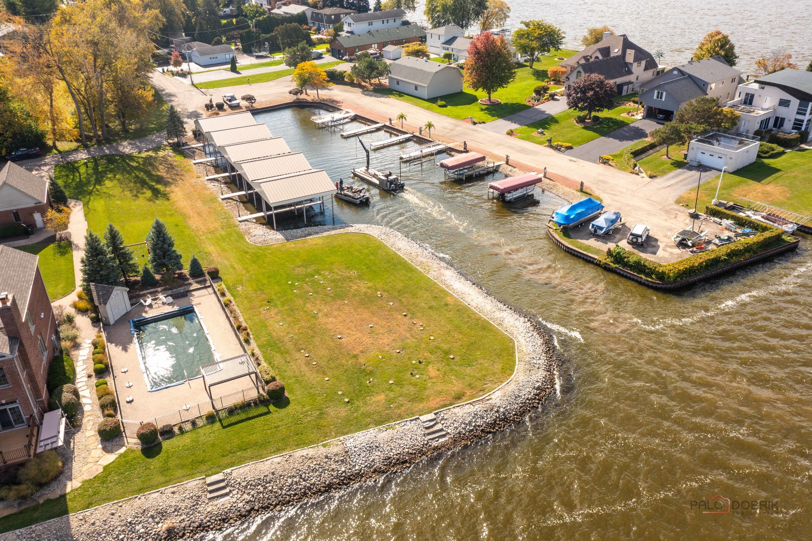 37322 N Stanton Point Road, Ingleside, IL 60041