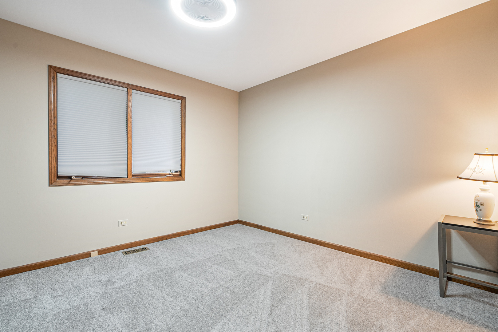 10567 Waterford Drive, Westchester, IL 60154