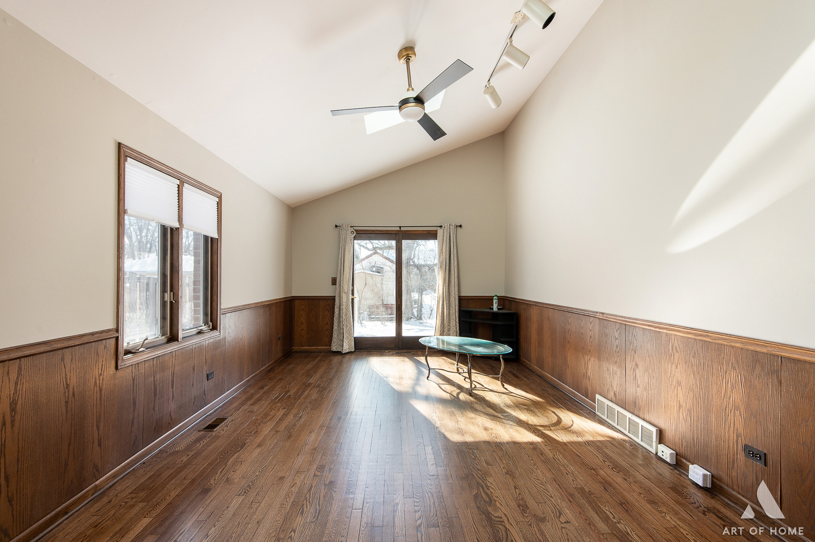 10567 Waterford Drive, Westchester, IL 60154